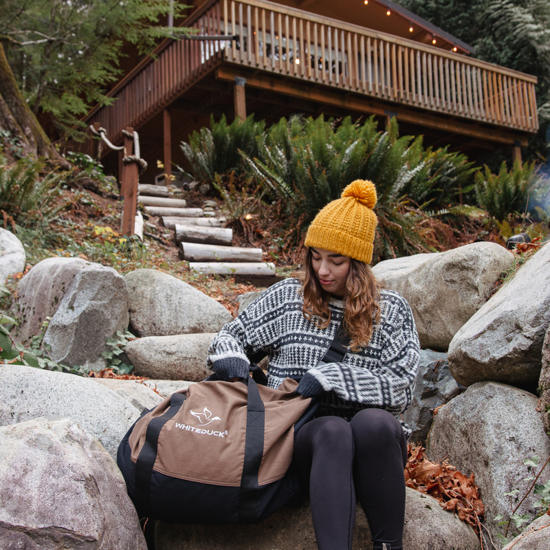 Load image into Gallery viewer, Filios Canvas Duffel Bag
