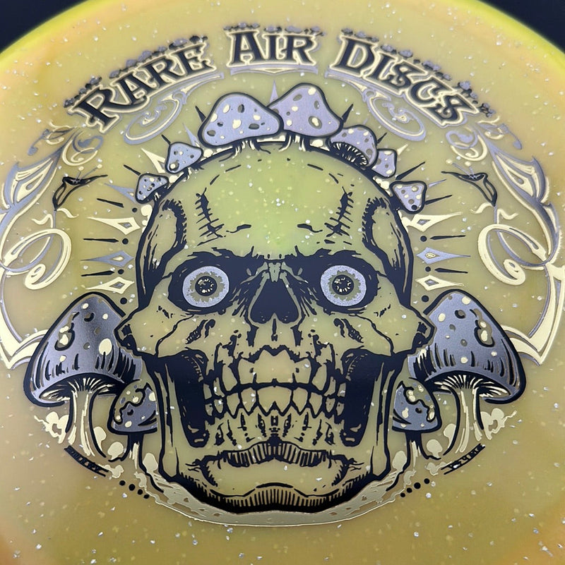 Load image into Gallery viewer, Metal Flake C-Blend Glow Dynasty - Crushin' Amanitas by Manny Trujillo
