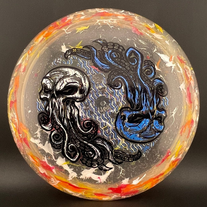 Load image into Gallery viewer, Jawbreaker Z Cigarra - "Cthuloop" by Kelly Baber
