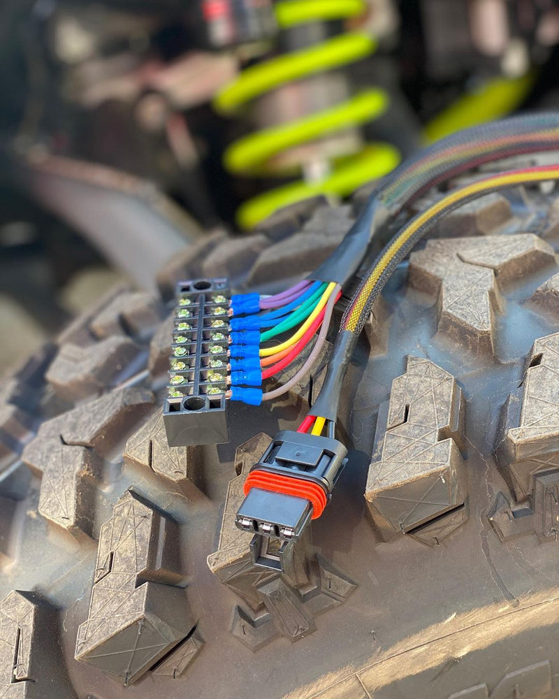 Load image into Gallery viewer, Switch Pros Plug And Play Harness For Polaris Pro XP, Turbo R, Pro R
