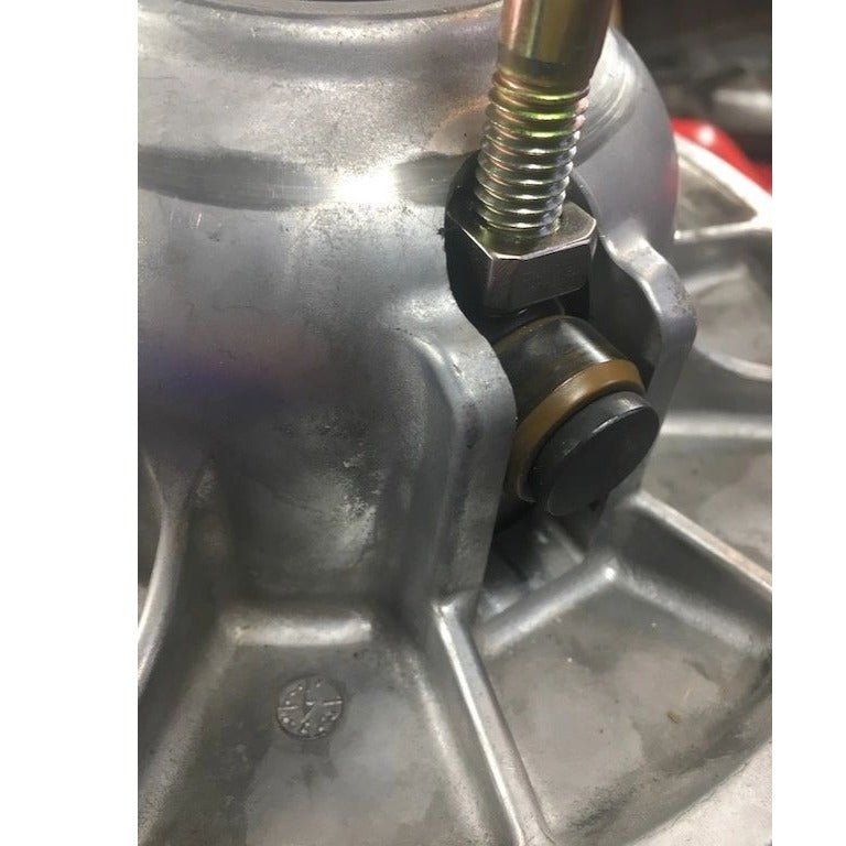 Load image into Gallery viewer, Aftermarket Assassins TAS-03 (TIED) Clutches for 2014+ Belt Removal / Installation Tool
