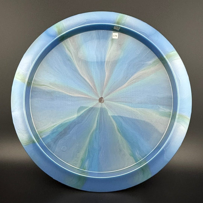 Load image into Gallery viewer, Nebula Ethereal Construct - First Run - Maria Oliva Sig Series
