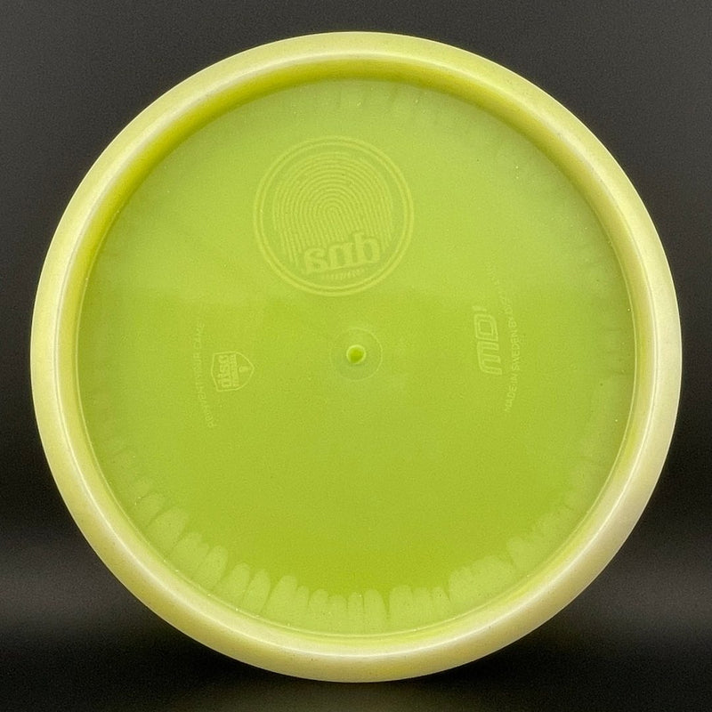 Load image into Gallery viewer, Color Glow Metal Flake Horizon C-Line MD1 - Colten Montgomery dna
