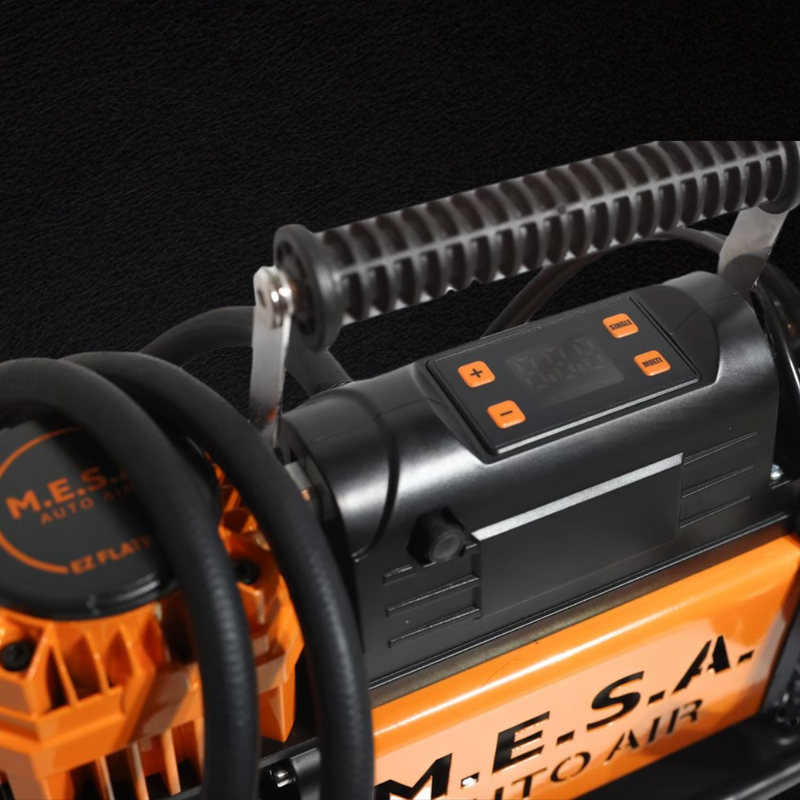 Load image into Gallery viewer, M.E.S.A. Auto Air - 5.65 CFM Portable Air Compressor

