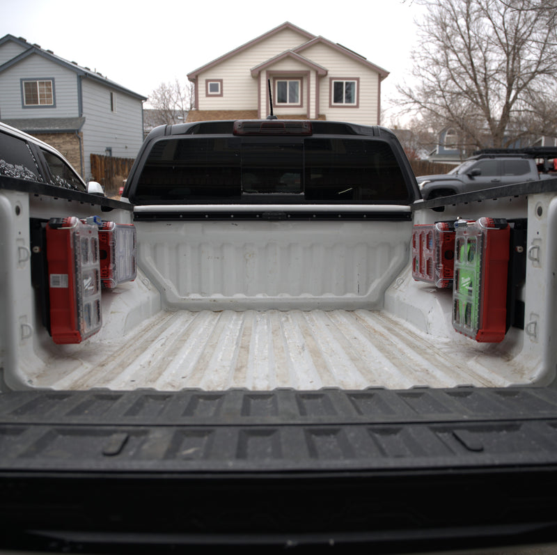 Load image into Gallery viewer, Integral Rails - Bedside Rail System - Chevrolet Colorado &amp; GMC Canyon (2023+)
