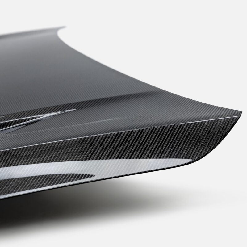 Load image into Gallery viewer, Seibon 22-23 Volkswagen Golf GTI/R  TM-Style Carbon Fiber Hood
