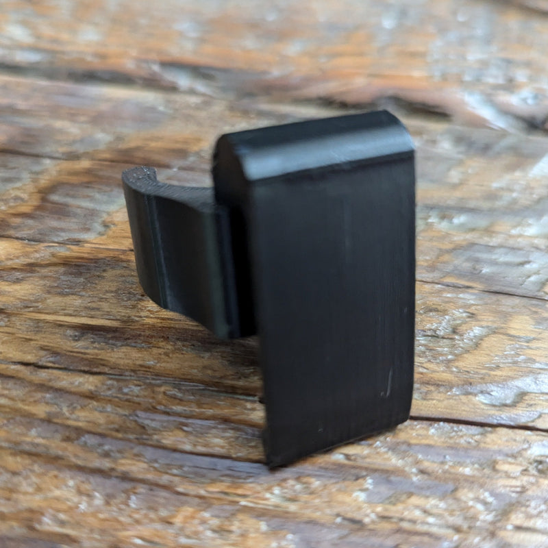 Load image into Gallery viewer, TreeStyx / Synergy Stick Caddy for Saddle Hunting
