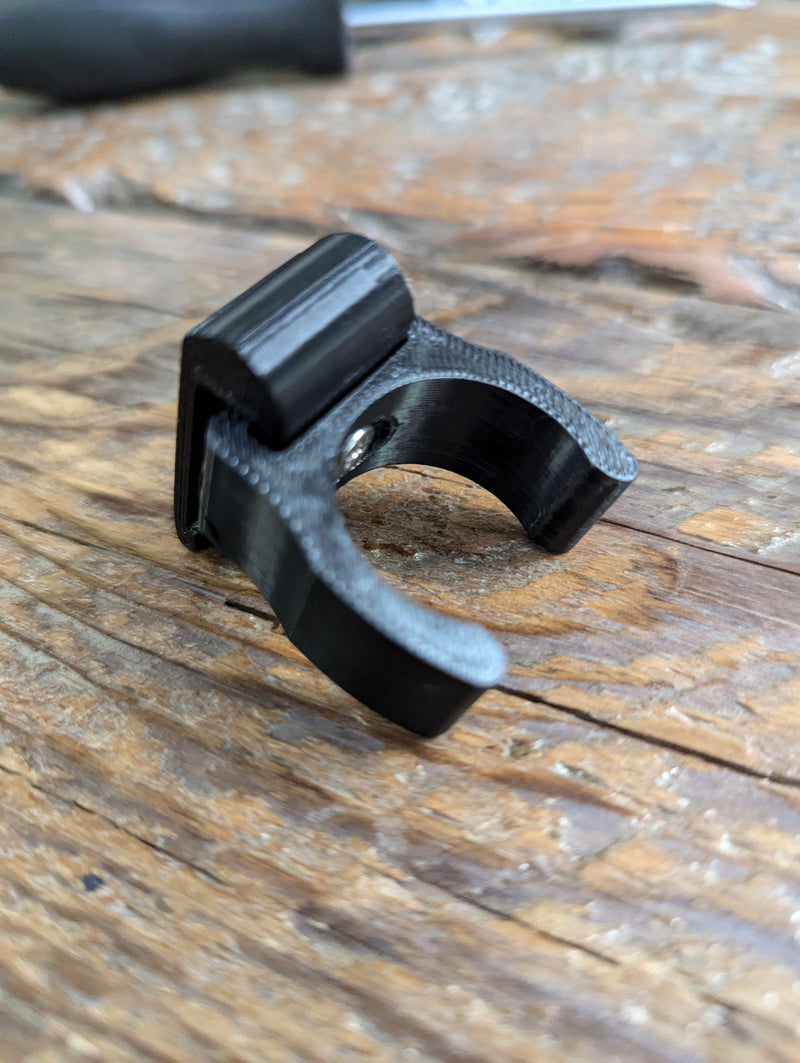 Load image into Gallery viewer, TreeStyx / Synergy Stick Caddy for Saddle Hunting
