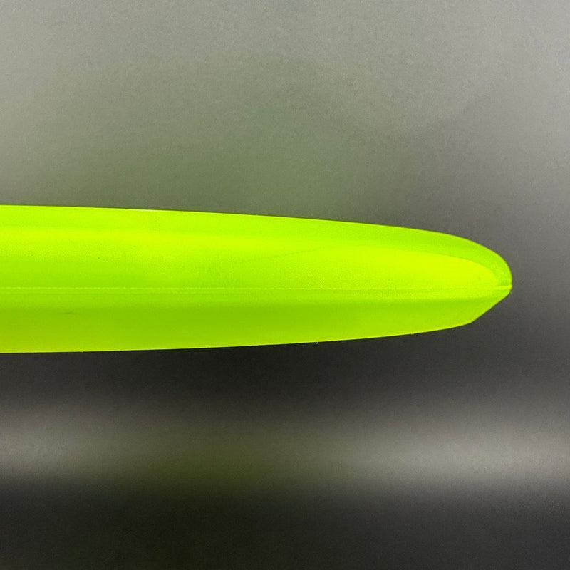 Load image into Gallery viewer, Proto Glow Halo Star Aviar3 - Eveliina Salonen 2025 Tour Series
