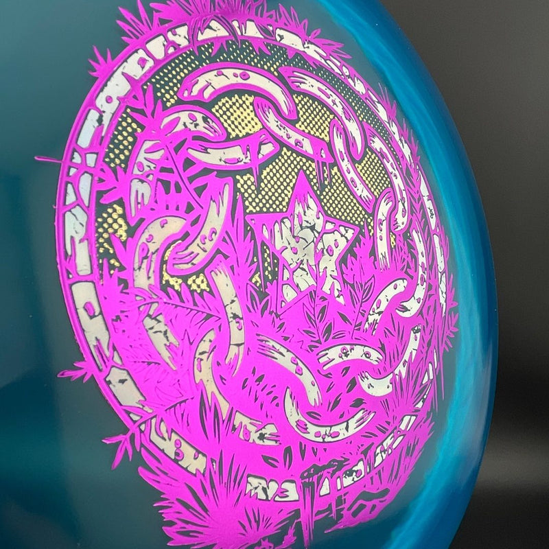 Load image into Gallery viewer, VIP Ice Tursas - Desolate Shield Stamp
