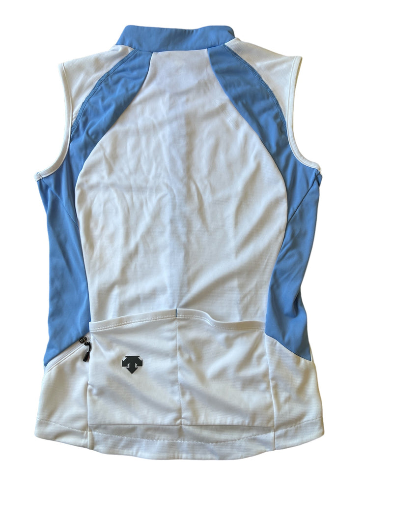 Load image into Gallery viewer, Descente Women&#39;s Icefil Sleeveless Jersey, White/Ice Blue, Medium
