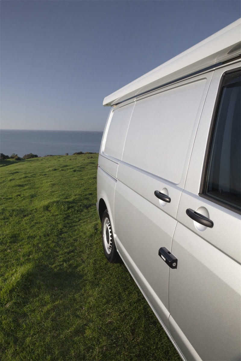 Load image into Gallery viewer, Thule Van Lock (2pc) - Black
