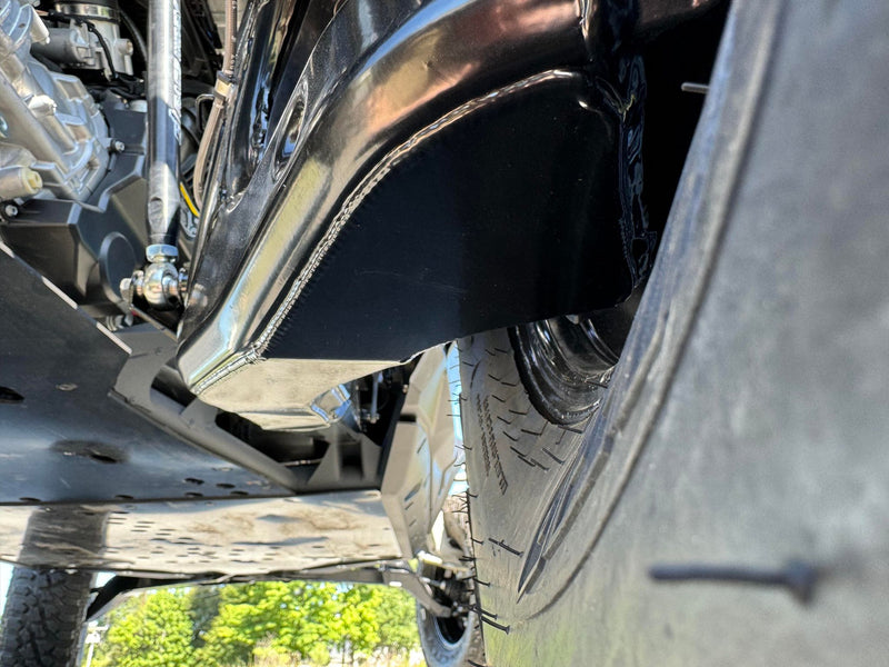 Load image into Gallery viewer, Maverick R Weld On Trailing Arm Gusset Kit
