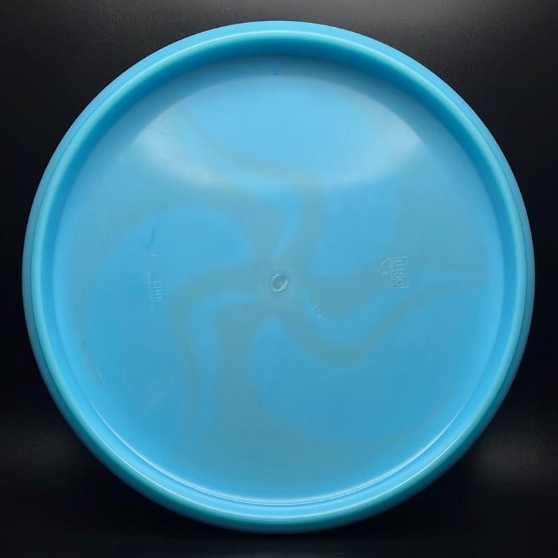 Load image into Gallery viewer, Lux Link - Official Huk Dyed Tri-Fly X-Out

