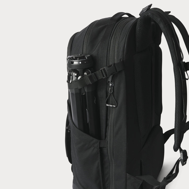 Load image into Gallery viewer, DayChaser 35L Travel Camera Backpack
