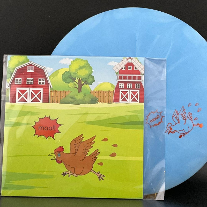 Load image into Gallery viewer, Prime Burst Escape - "Escaping Chicken" - Includes Northman Trading Card!
