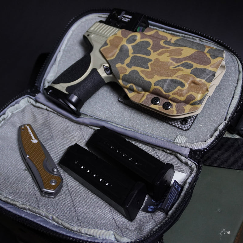 Load image into Gallery viewer, 4BROS Hook &amp; Loop Holster Mount for Backpacks &amp; Sling Bags
