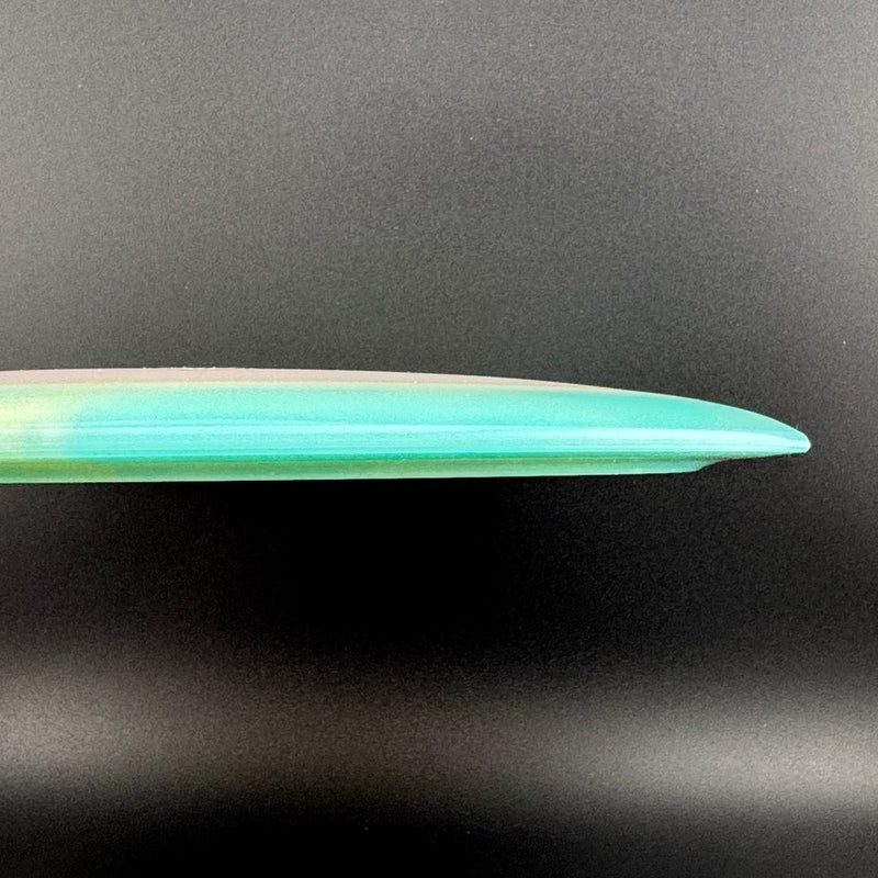 Load image into Gallery viewer, Proto Glow Halo Star Mamba - Juliana Korver 2026 Tour Series
