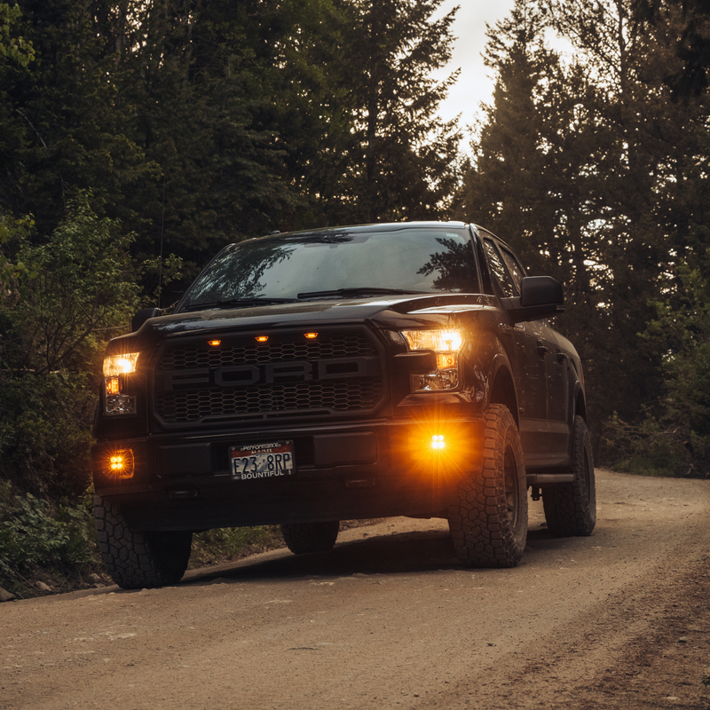 Load image into Gallery viewer, Ford F150 Fog Light Kit - Amber Lens - 2015+
