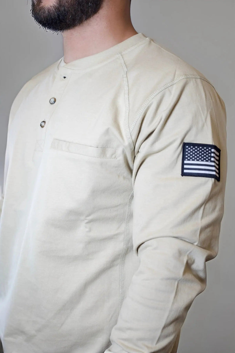 Load image into Gallery viewer, FR 3-Button Henley Shirt - Tan
