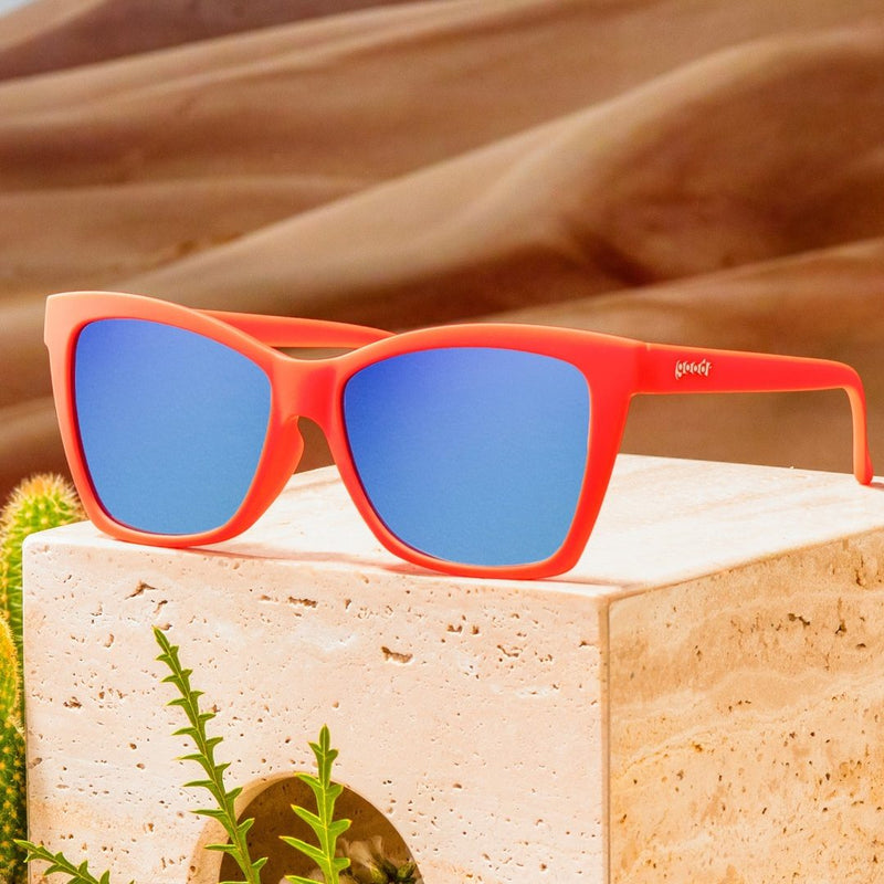 Load image into Gallery viewer, &quot;Kisses Canvas, Sells It For Fortune&quot; Polarized Pop G Sunglasses
