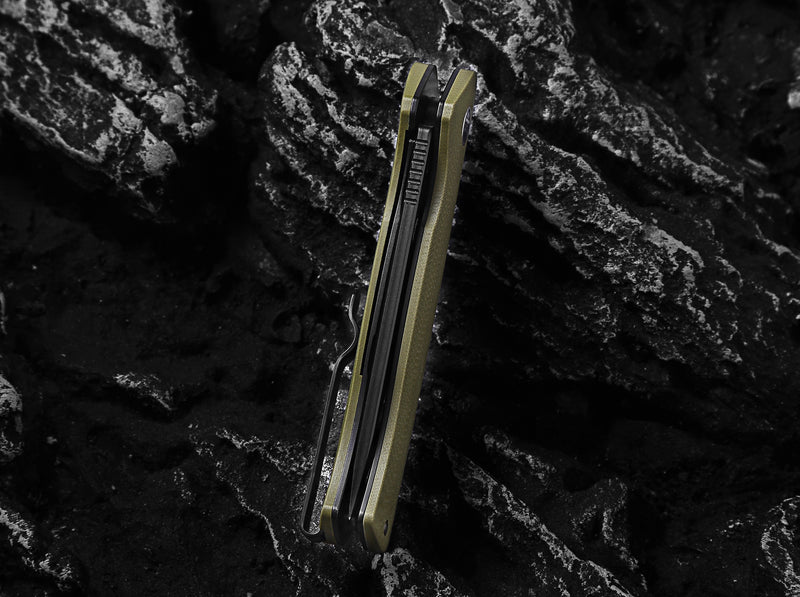 Load image into Gallery viewer, The Pathfinder Folding Pocket Knife Giftset for Men and Women (Green and Silver)
