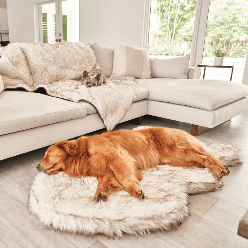 Load image into Gallery viewer, PupRug by Paw.com® Faux Fur Orthopedic Dog Bed - Curve White with Brown Accents

