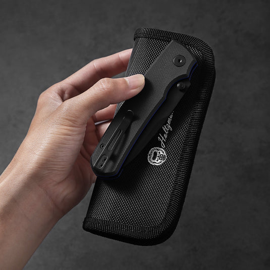 The Loyalist Folding Pocket Knife Giftset for Men and Women (Black and Blue)