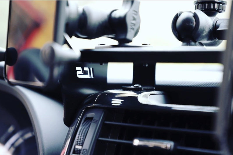 Load image into Gallery viewer, 2010-2024 Toyota 4Runner Dash Mount
