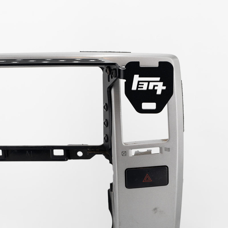 Load image into Gallery viewer, 4th Gen 4Runner (03 - 09) Center Console Modular Accessory Dash Mount (MAM)
