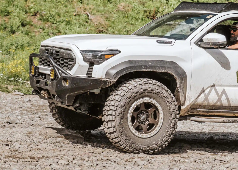 Load image into Gallery viewer, Hi-Lite Overland Toyota Tacoma Front Bumper 4th Gen (2024-2026) [Prerunner Bull Bar]
