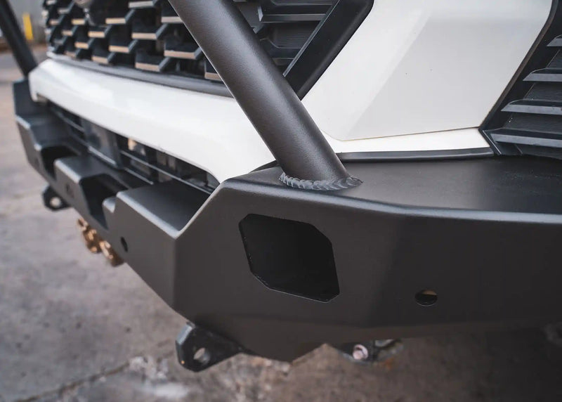 Load image into Gallery viewer, Hi-Lite Overland Toyota Tacoma Front Bumper 4th Gen (2024-2026) [Bull Bar]
