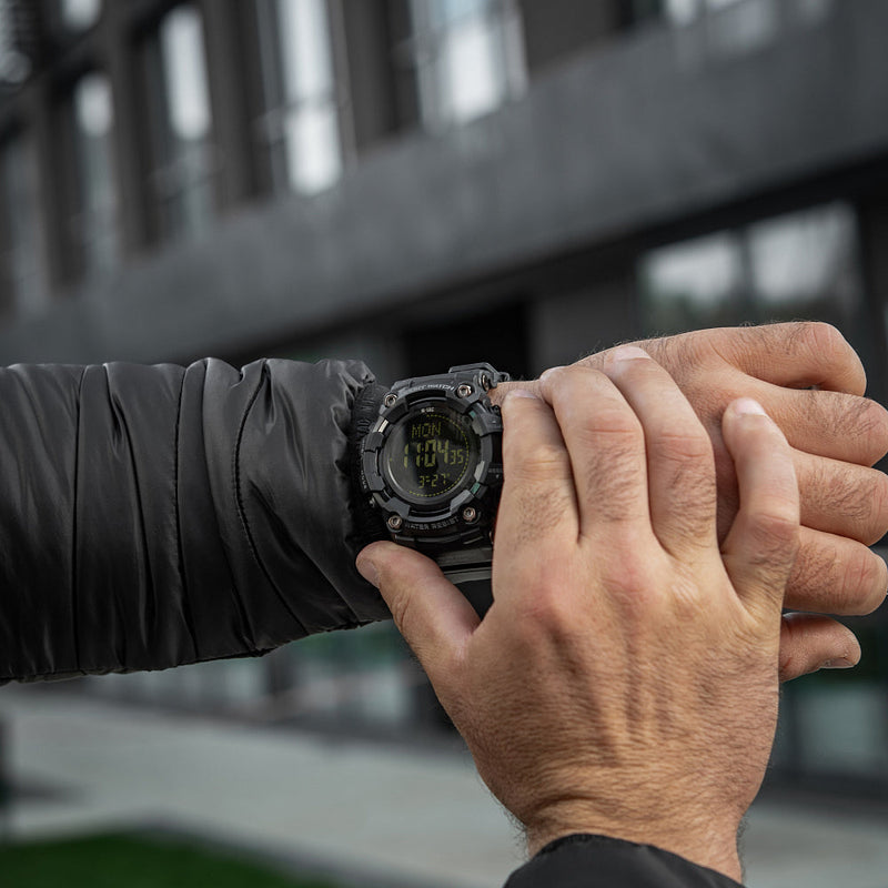 Load image into Gallery viewer, M-Tac Tactical Watch 2037
