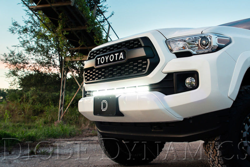 Load image into Gallery viewer, Diode Dynamics 16-21 Toyota Tacoma SS30 Stealth Lightbar Kit - White Driving
