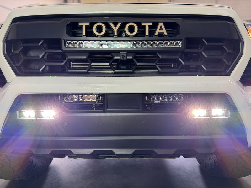 Load image into Gallery viewer, 6th gen Toyota 4Runner (2025+) LED Fog Light Kit - Clear Lens (Low Power)
