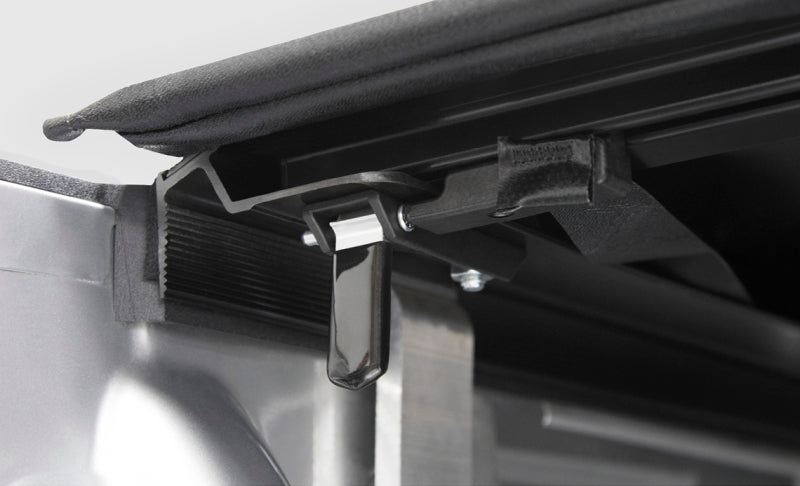 Load image into Gallery viewer, Access Vanish 94-03 Chevy/GMC S-10 / Sonoma 6ft Bed (Also Isuzu Hombre 96-03) Roll-Up Cover 92169
