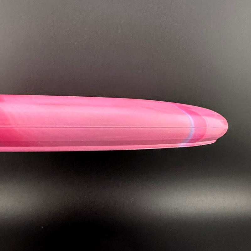 Load image into Gallery viewer, Soft Swirl Focus - DGLO
