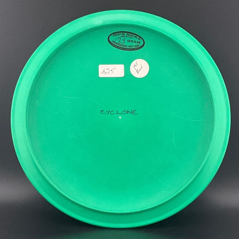 Load image into Gallery viewer, Tournament Pro Cyclone - 1994 Pro Worlds - Lizard Lawyers *Speedy Vault*
