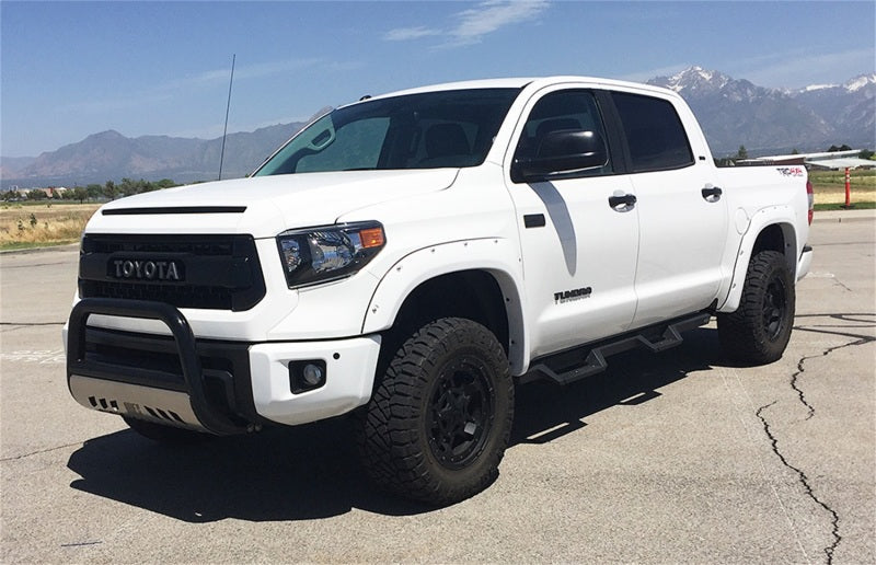Load image into Gallery viewer, Tuff Country 07-22 Tundra 4X4/2wd 3in Front/1in Rear Lift Kt (SX6000)
