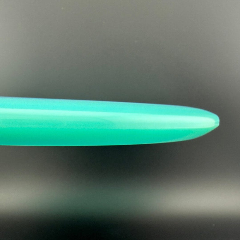 Load image into Gallery viewer, Classic Glow Champion Mako3 - F2

