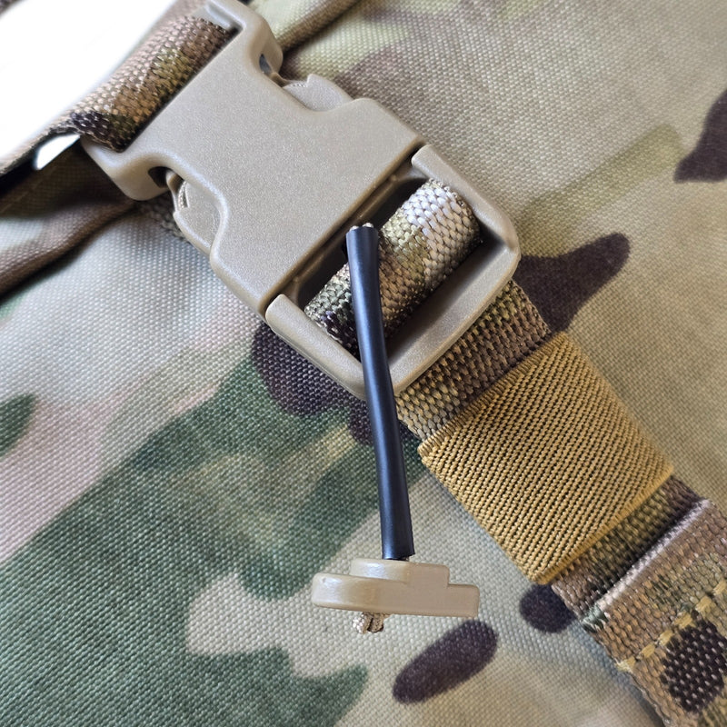 Load image into Gallery viewer, MUCTAC IFAK Rip Away Medical Pouch MOLLE 500D Nylon EMT First Aid Utility Bag
