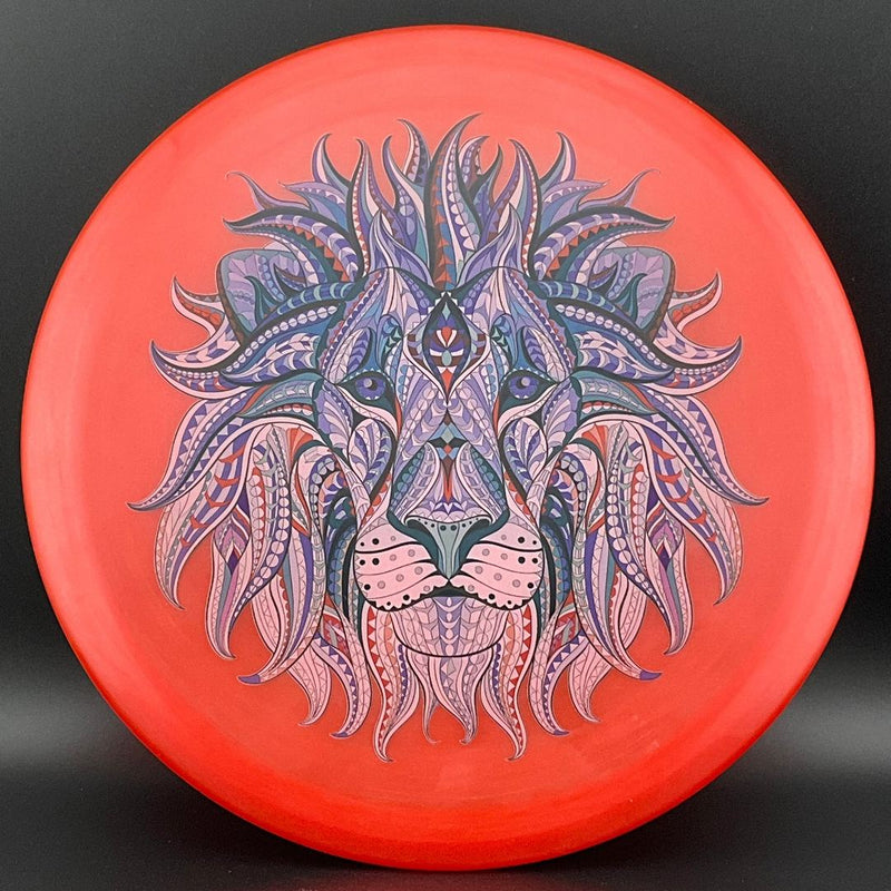 Load image into Gallery viewer, Luster Champion Lion - CFR INNcolor - 2019 Africa Wildlife Limited Edition
