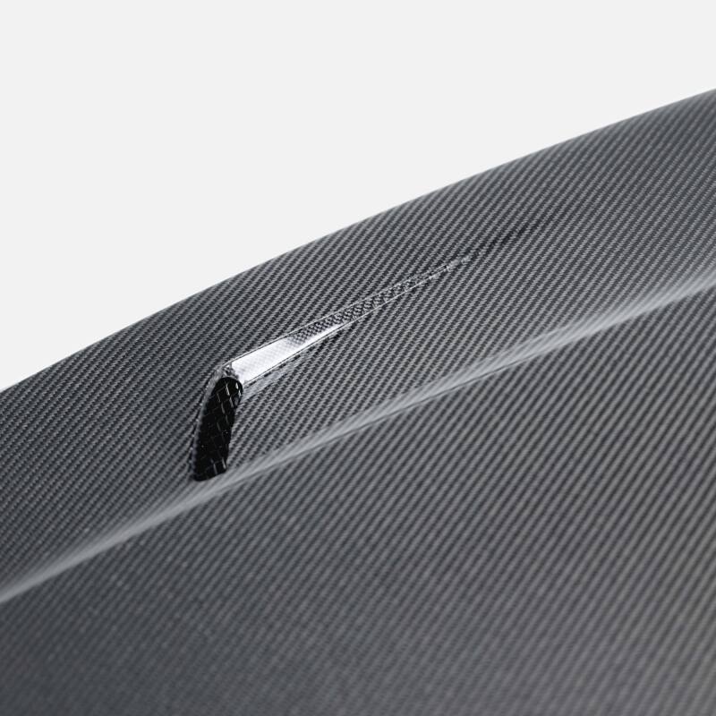 Load image into Gallery viewer, Seibon 22-23 Volkswagen Golf GTI/R  TM-Style Carbon Fiber Hood
