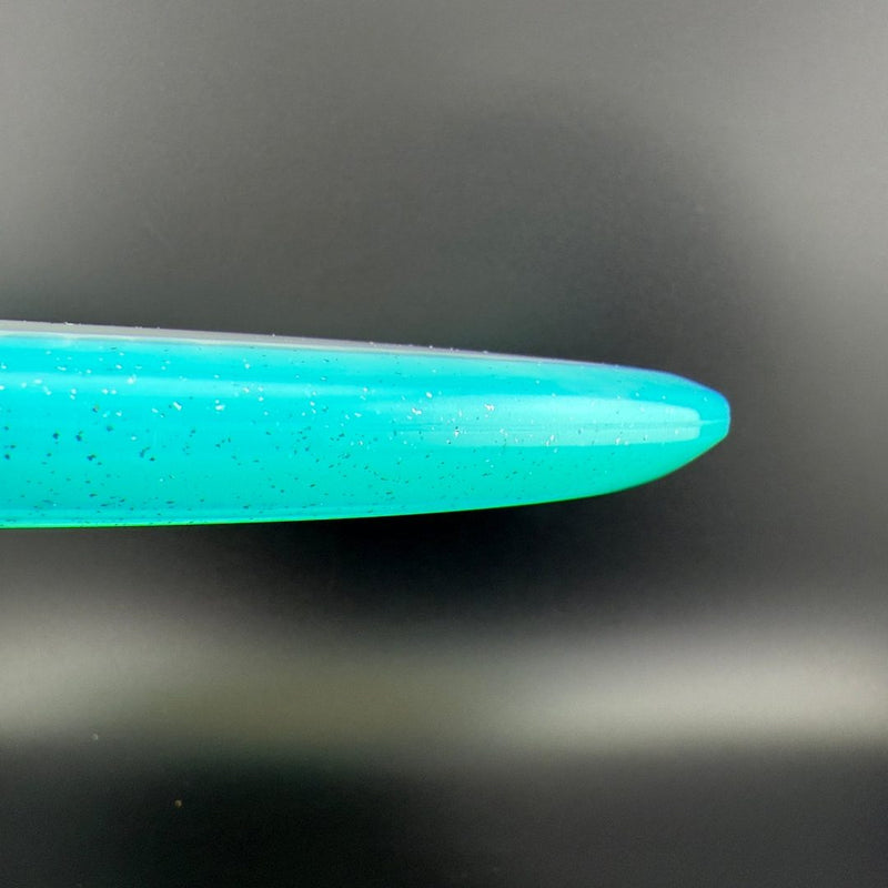 Load image into Gallery viewer, Color Glow Metal Flake Horizon C-Line MD1 - April Jewels 25 Lone Howl II
