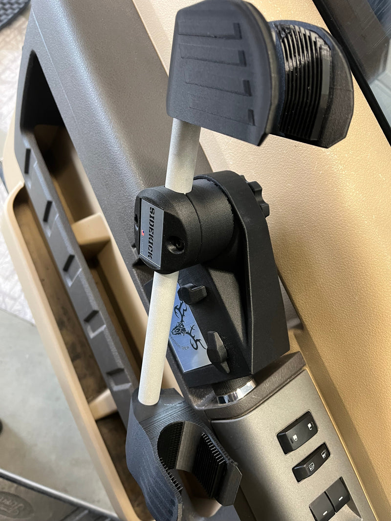 Load image into Gallery viewer, Sidekick Door-Mounted Gun Rack – 2008-2016 Ford Super Duty
