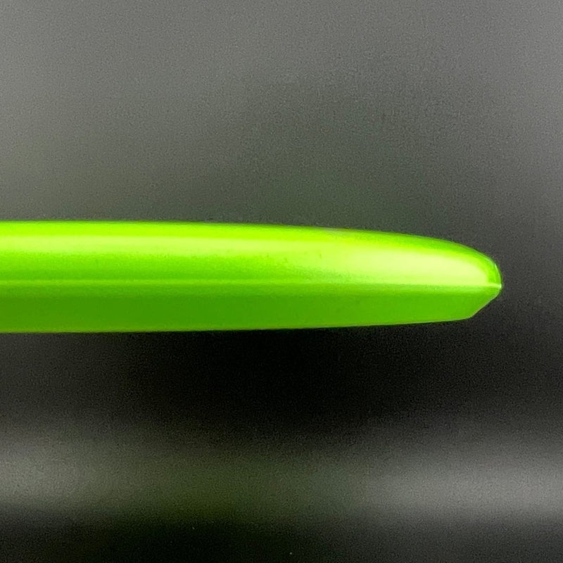Load image into Gallery viewer, Proto Glow Halo Star Aviar3 - Eveliina Salonen 2026 Tour Series
