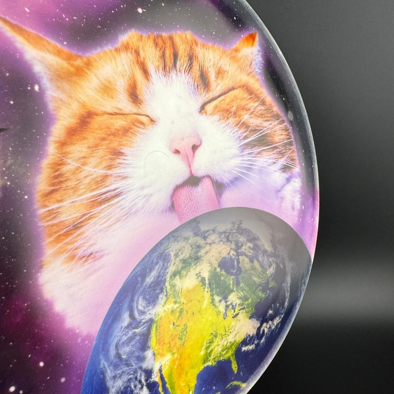 Load image into Gallery viewer, Tournament Giant - DyeMax - "Space Kitty Globe Licker"

