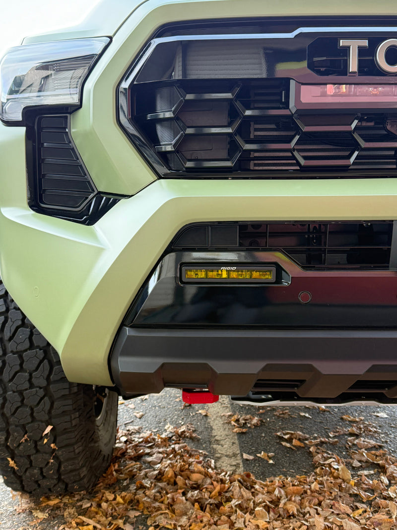 Load image into Gallery viewer, 2024+Tacoma/2025+ 4Runner Fog Light Overlay
