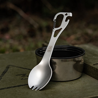 Load image into Gallery viewer, M-Tac Spork Cutlery set with a Carabiner
