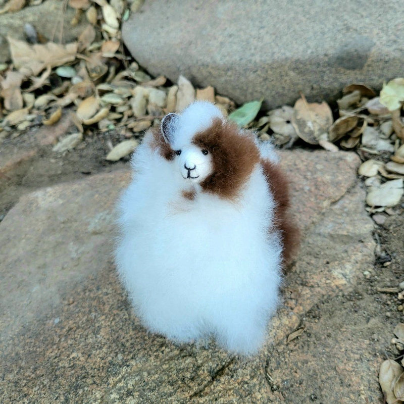 Load image into Gallery viewer, 6" Standing Alpaca Fur Toy
